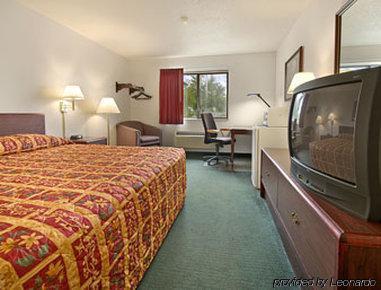 Super 8 By Wyndham Crystal Lake Pokój zdjęcie